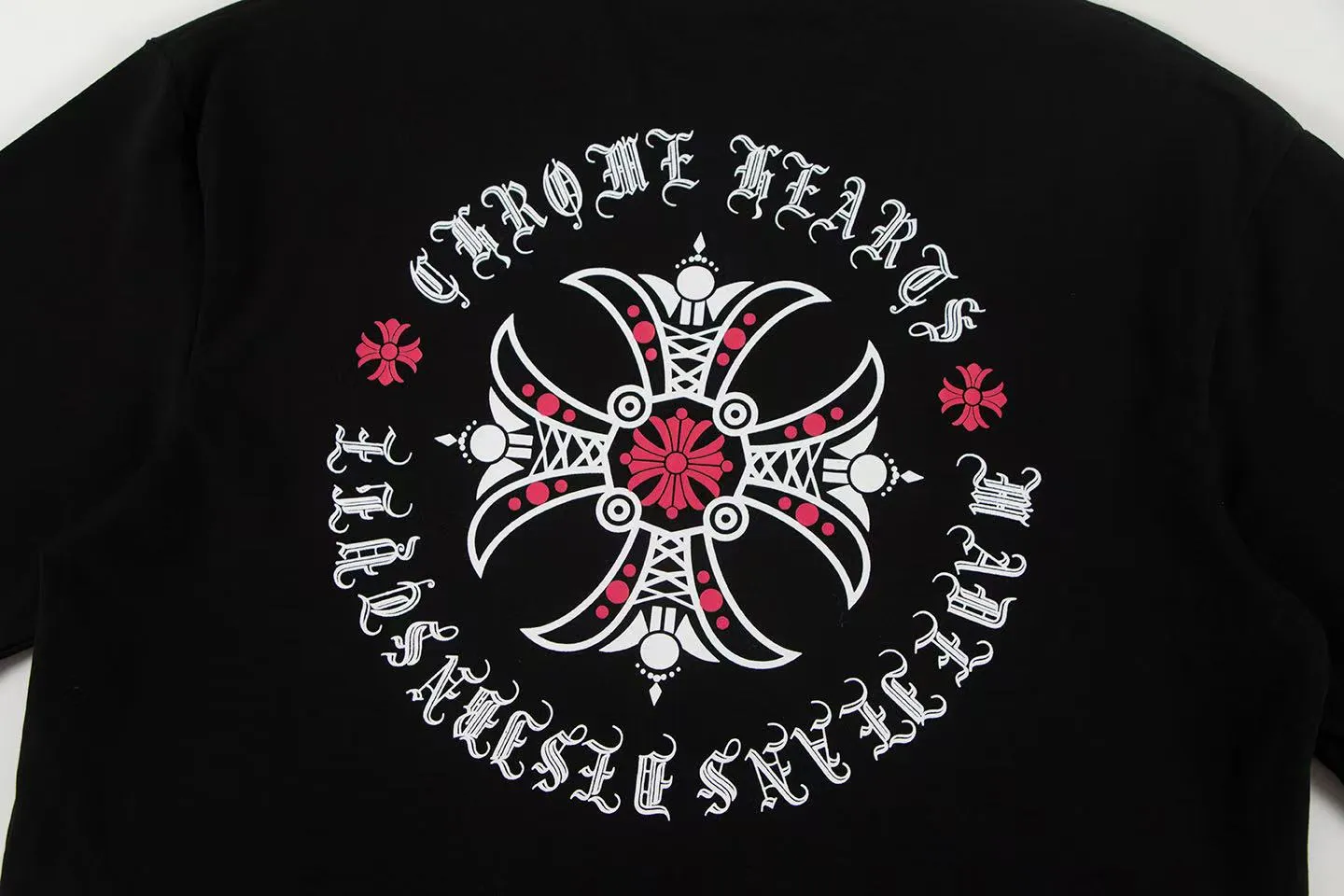 🅿️146 Style: 2025 new Croix Heart short-sleeved T-shirt Material: High version 300g double yarn combed cotton Size: S～XL Color: Black Style number: Z003